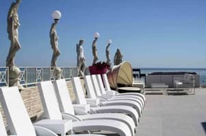 thumbnail: Terrace/patio