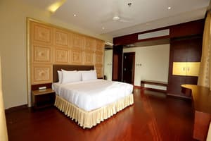 thumbnail: Room