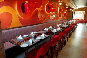 thumbnail: Restaurant