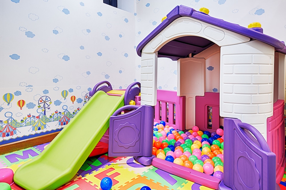 Children's play area - indoor