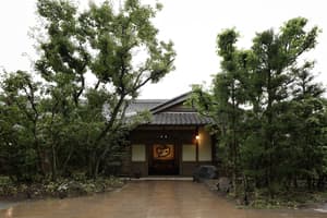thumbnail: Property entrance