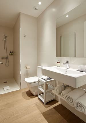 thumbnail: Bathroom