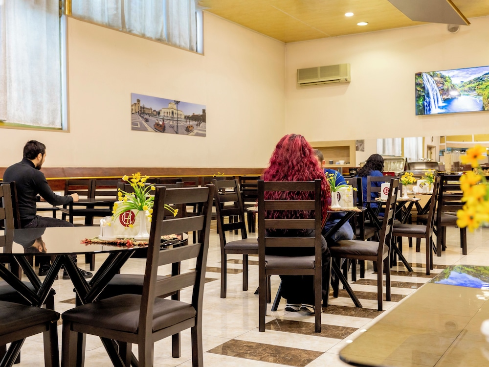 Restaurant-cafeteria