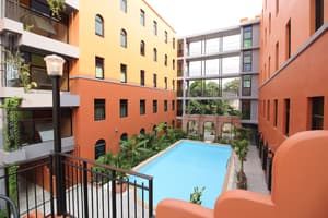 thumbnail: Front of property