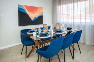 thumbnail: In-room dining