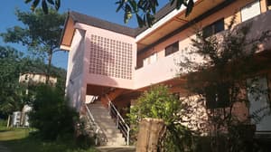 thumbnail: Exterior detail