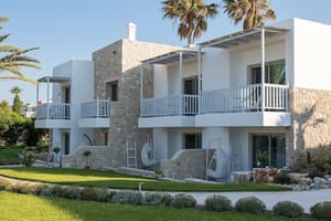thumbnail: Exterior