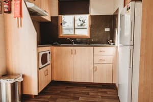 thumbnail: In-room dining