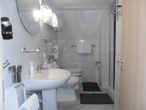 thumbnail: 270456071.jpg