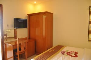 thumbnail: Room