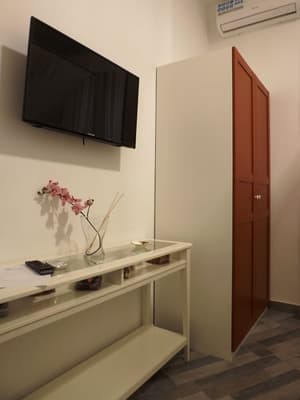 thumbnail: Room amenity