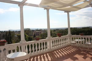 thumbnail: Terrace/patio