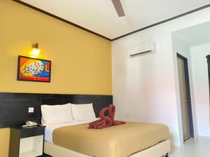 thumbnail: Room