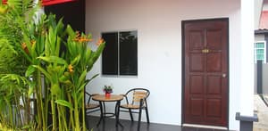 thumbnail: Exterior
