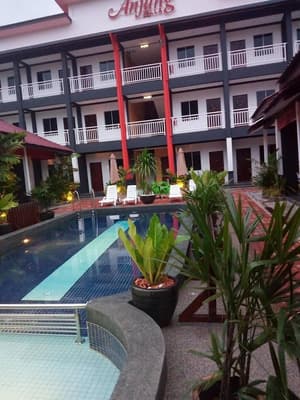 thumbnail: Outdoor pool