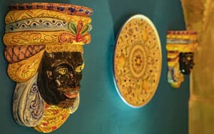 thumbnail: Interior detail