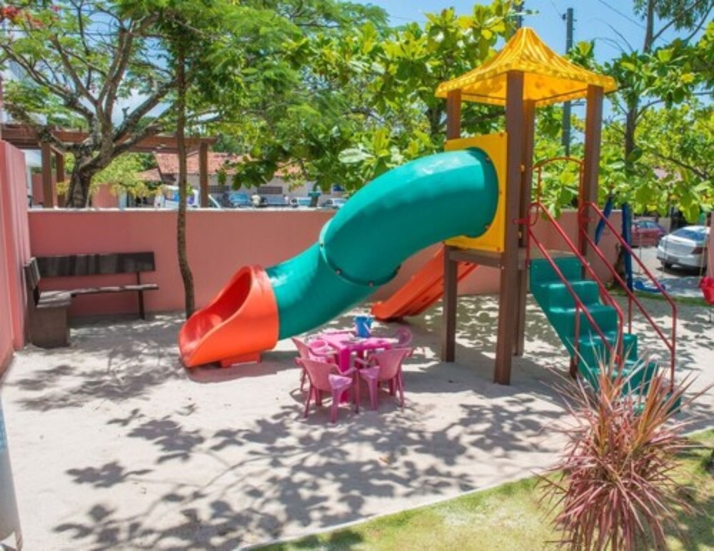 Children's play area - outdoor