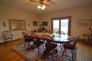thumbnail: Dining
