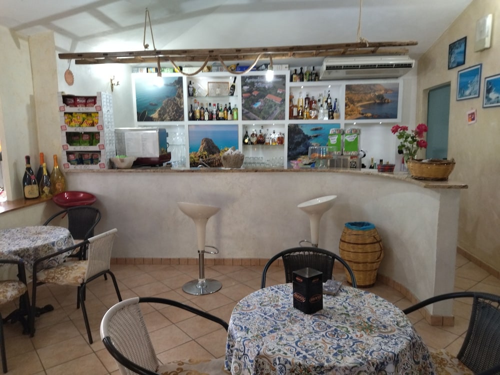 Restaurant-cafeteria