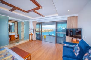 thumbnail: Room amenity