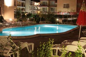 thumbnail: Bar (on property)