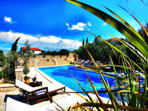 thumbnail: Outdoor pool