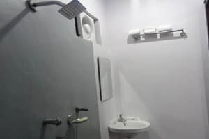 thumbnail: Bathroom