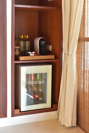thumbnail: Minibar