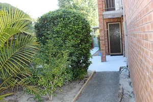 thumbnail: Exterior