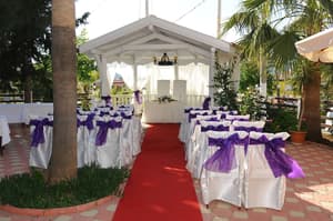 thumbnail: Outdoor wedding area