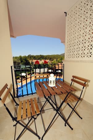 thumbnail: Balcony