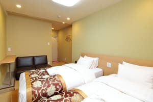 thumbnail: Room