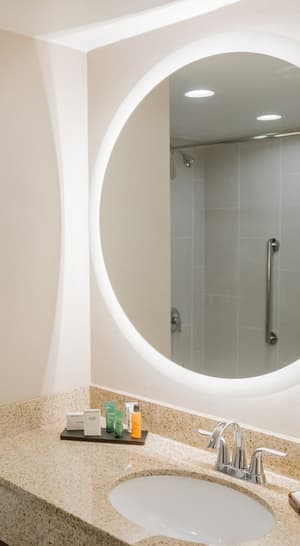 thumbnail: Bathroom sink