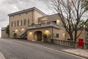 Hotel Peteani