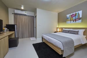 thumbnail: Room