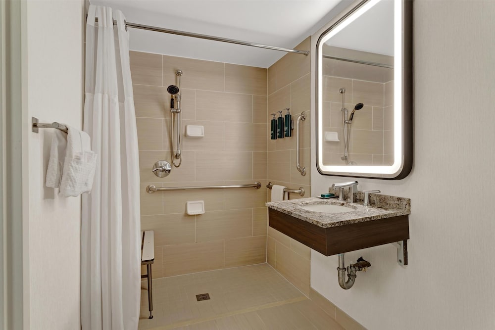 Bathroom shower