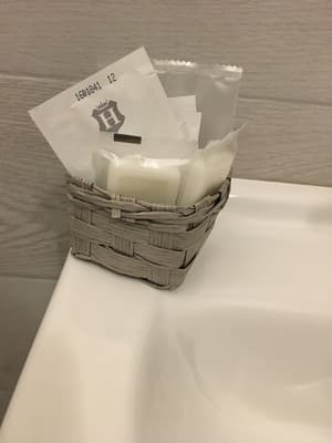 thumbnail: Bathroom amenities