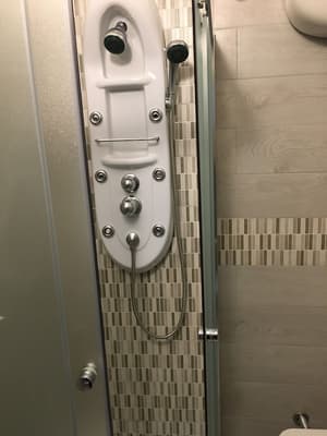 thumbnail: Bathroom shower