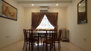 thumbnail: In-room dining