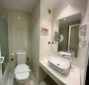 thumbnail: Bathroom