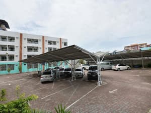 thumbnail: Exterior