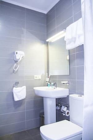 thumbnail: Bathroom