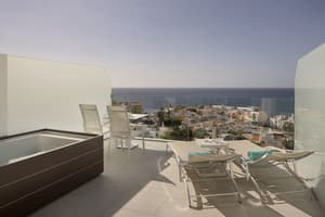 thumbnail: Terrace/patio