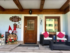 thumbnail: Porch