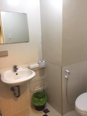 thumbnail: Bathroom