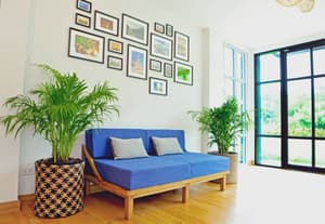 thumbnail: Lobby sitting area