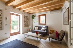 thumbnail: Living area