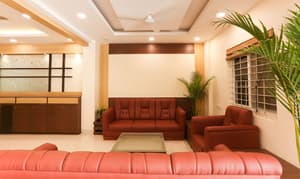 thumbnail: Lobby sitting area
