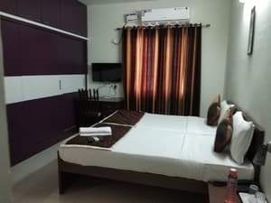 thumbnail: Room