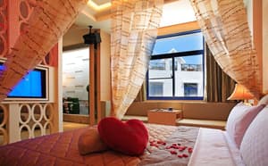 thumbnail: Room